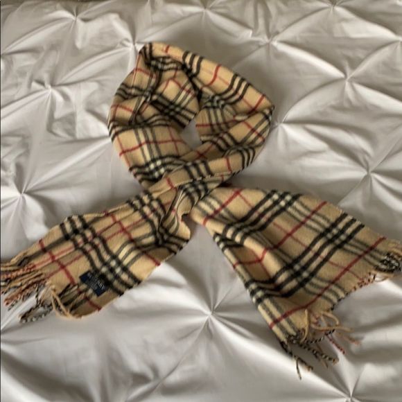 COPY - Cashmere Burberry Scarf - Picture 3 of 3